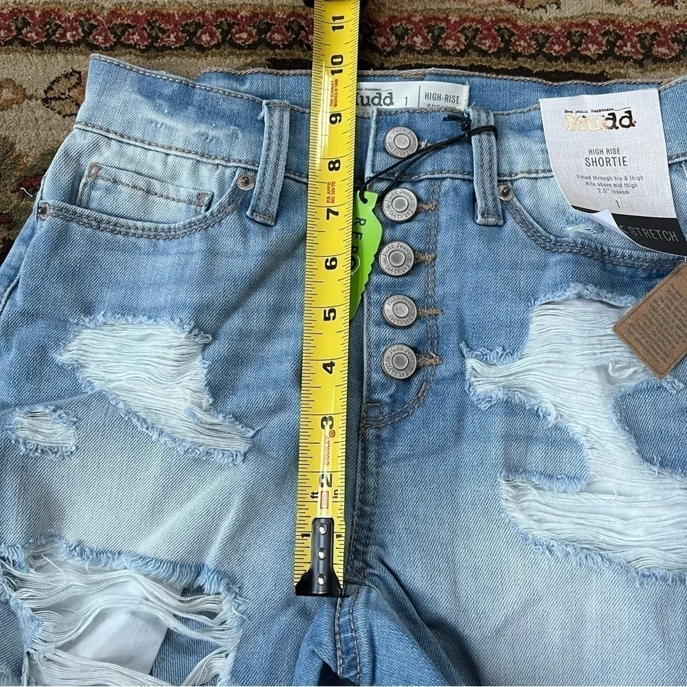 MUDD NWT Denim Shorts Button Fly Stretch High Rise Shortie Distressed Women’s 1